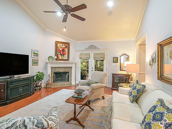 5th image of 15336 Summerfield Dr