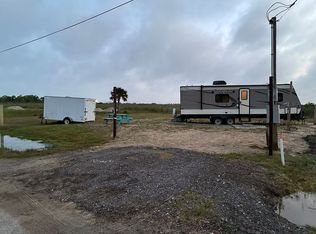 1153 N Tinkle Ln, Crystal Beach, TX 77650