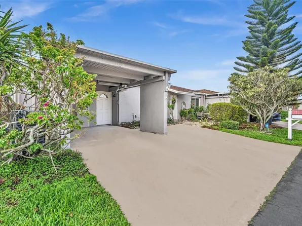 14898 Wildflower Ln, Delray Beach, FL 33446