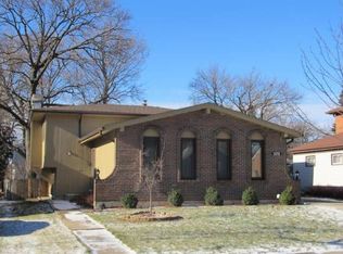 570 S Craig Pl, Lombard, IL