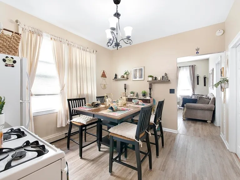 84 Avenue A #2 — Photo 4