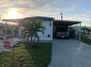 132 Overland Trl, North Fort Myers, FL 33917