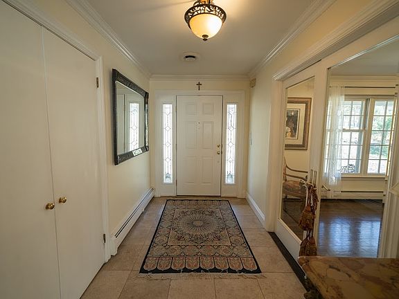 Entry Foyer