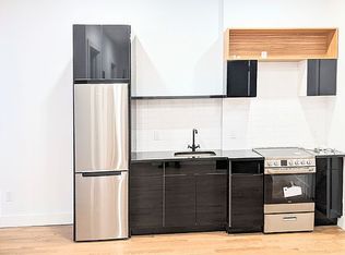630 E 6th St APT 2, New York, NY 10009