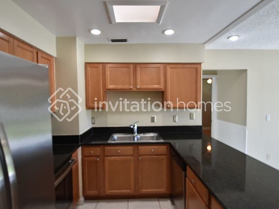 2nd image of 133 Hidden Lake Dr