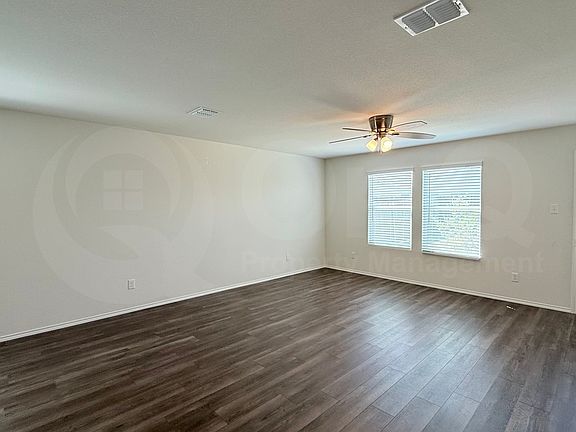 5th image of 5204 Longshadow Dr