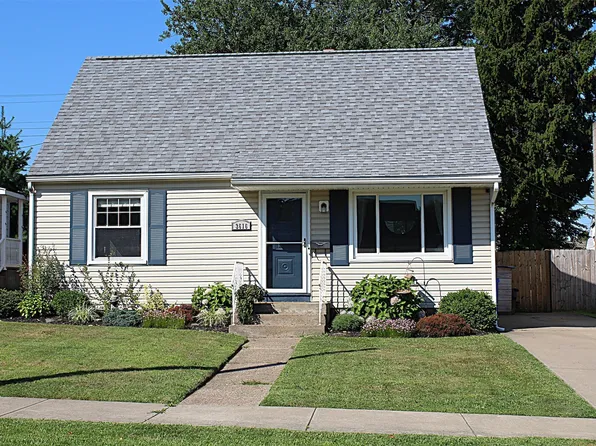 3616 Charlotte St, Erie, PA 16508