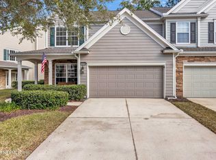3895 Lionheart Dr, Jacksonville, FL 32216