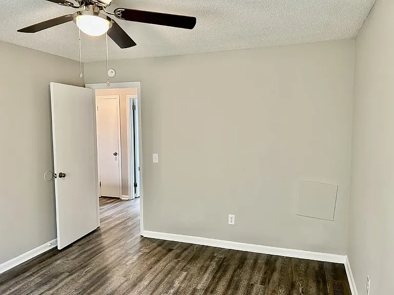 128 S Cedar Ln #2 — Photo 15