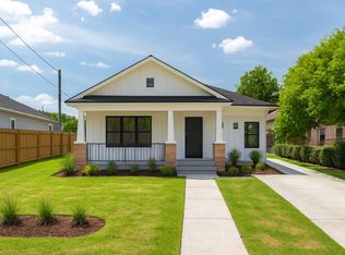 121 N Sidney St, Houston, TX 77003