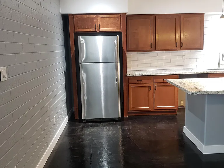 1605 W Colter St #5 — Photo 16