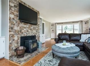 29 Swift Rd, Northbridge, MA 01534