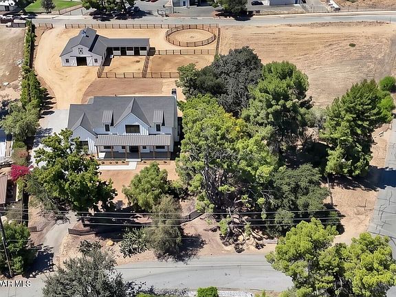 4th image of 5631 Foothill Dr