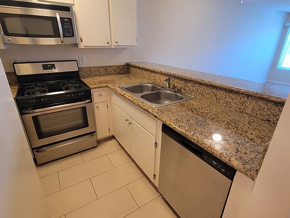 5th image of 2485 Sawtelle Blvd APT 201