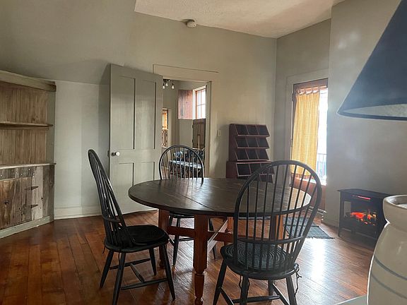 3rd image of 217 S Clay St #2
