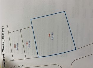 1850 Crandall Rd, Tiverton, RI 02878