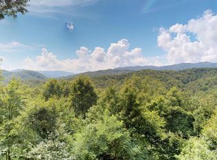 433 Fairview Ln, Topton, NC 28781