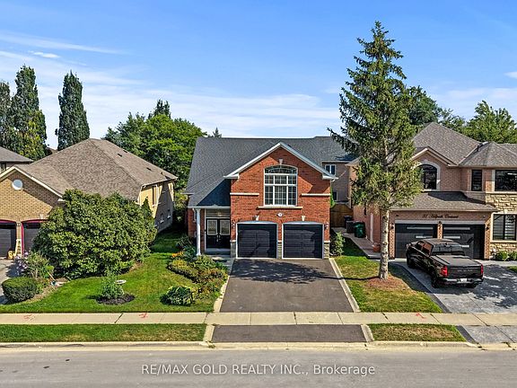 4th image of 26 Highwood Rd