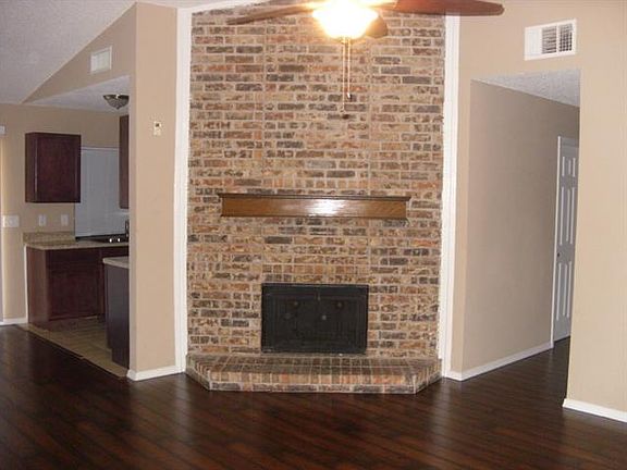 5th image of 1026 Cedar Run Dr