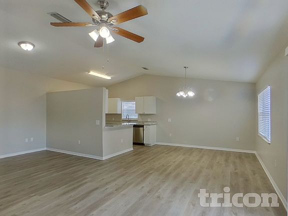 3rd image of 216 Cobalt Dr
