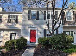 1303 Wedgewood Ct, Sandy Springs, GA 30350