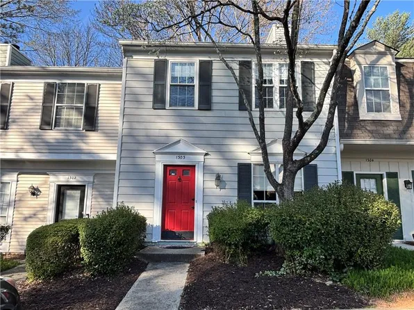 1303 Wedgewood Ct, Sandy Springs, GA 30350