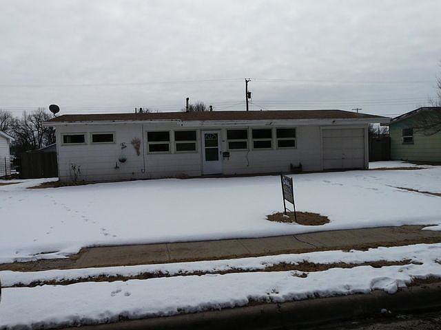 1st image of 1129 Seneca Ln