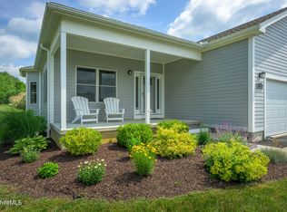 3 Aspen Way, Pittsfield, MA 01201