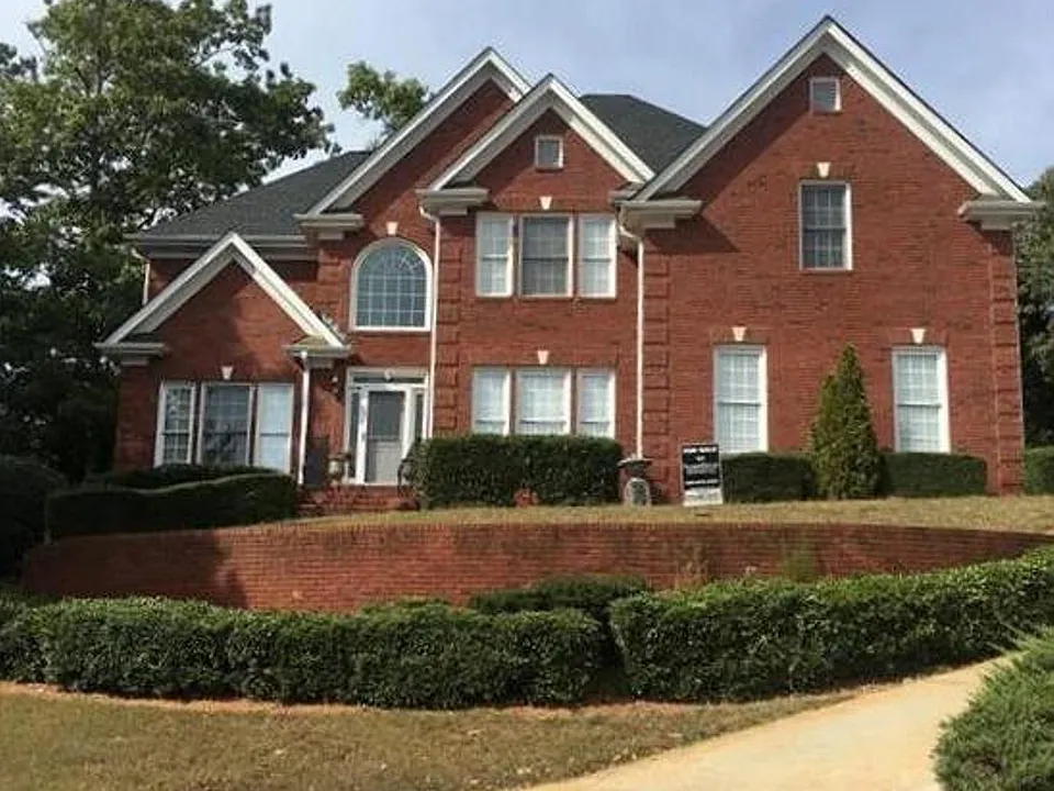 1616 Chadberry Walk
