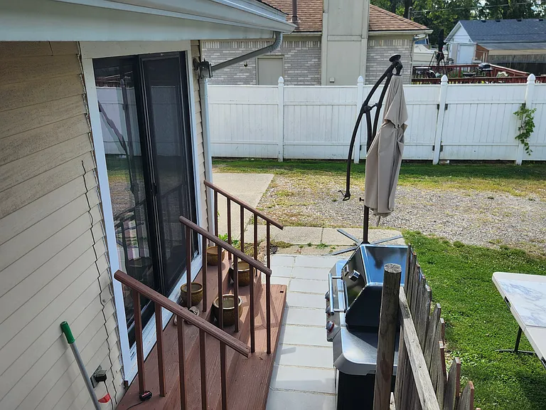 37351 Susan St — Photo 41