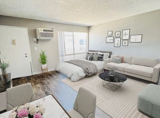 6556 La Mirada Ave #J10, Los Angeles, CA 90038
