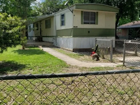 8509 Northmont Dr, San Antonio, TX 78239