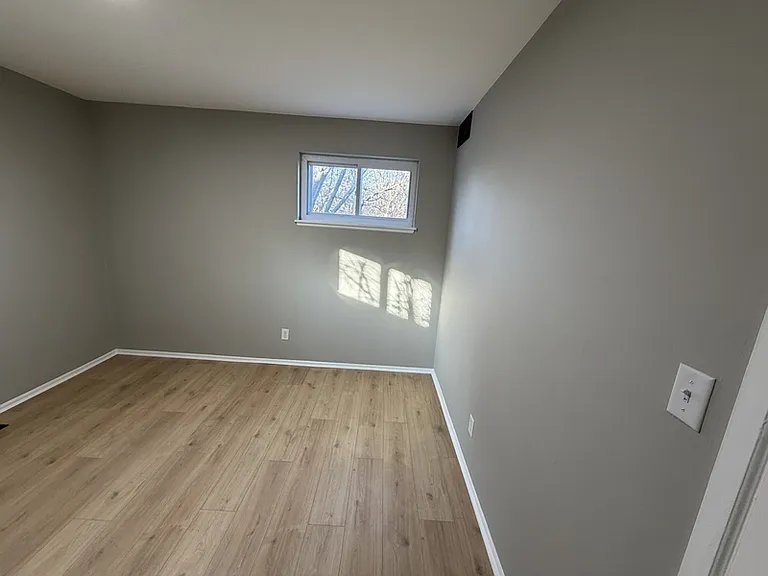 4300 E 175th St — Photo 39