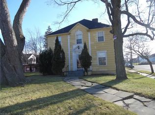 17302 Chagrin Blvd, Shaker Heights, OH 44120