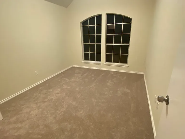 13910 Sableridge Dr — Photo 14