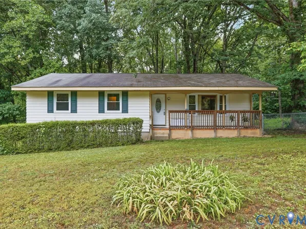 2914 Janet Ln, Powhatan, VA 23139