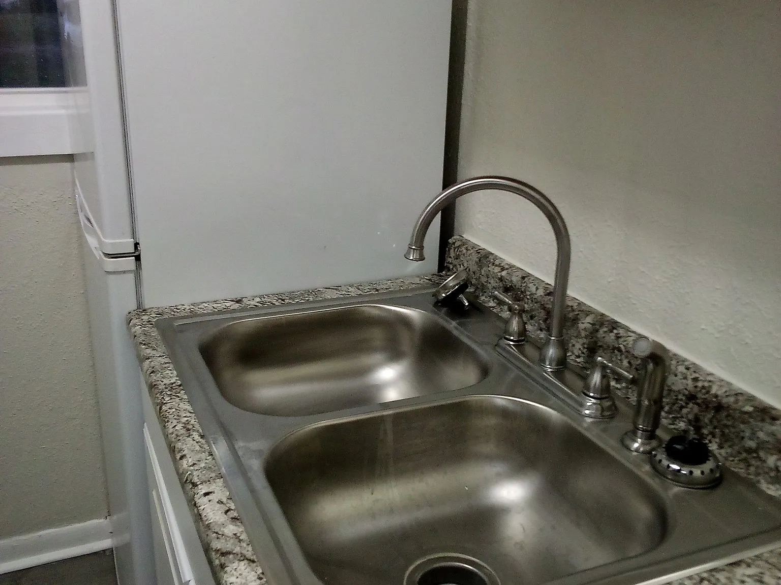 Newly Remodeled One Bedroom, One Bath — Photo 4