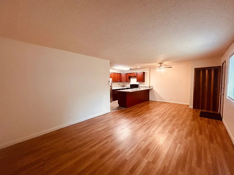 13121 SE Division St #1 — Photo 11