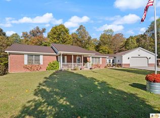 42 Hidden Acres Ln, Columbia, KY 42728