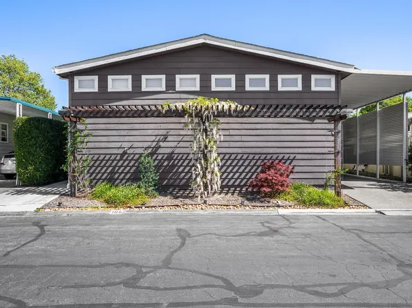 106 Shamrock Circle, Santa Rosa, CA 95403