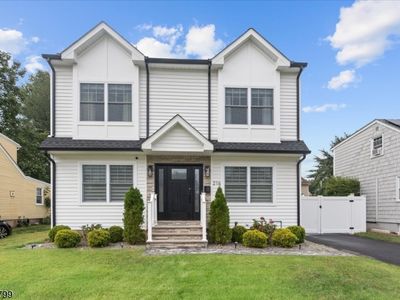 216 Ames Ave, Bergenfield, NJ, 07621