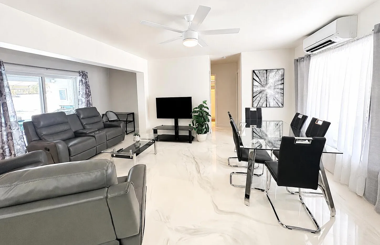 2 bed, 1.0 bath, 900 sqft, $2,495 — Photo 3