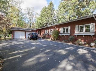 360 Mountainview Ter, Dunellen, NJ 08812