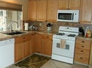 24392 Porto Cir, Murrieta, CA 92562
