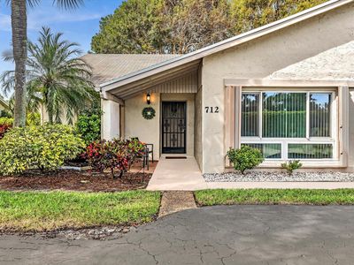 712 Lago Road, Delray Beach, FL, 33445