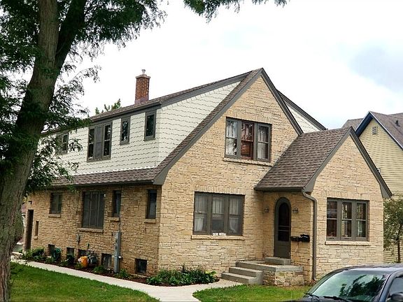 2nd image of 1009 Summer St #A