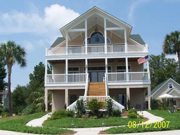 7888 Pelican Bay Rd, Awendaw, SC 29429