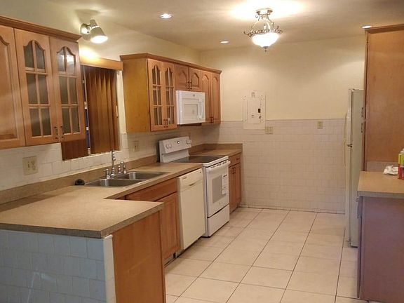2nd image of 18721 NW 39th Ct
