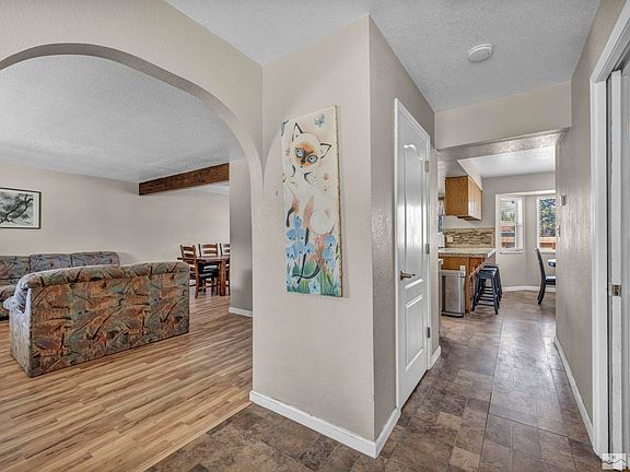 4th image of 3110 Oreana Dr