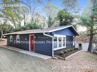 1901 Larkin St, Greensboro, NC 27406